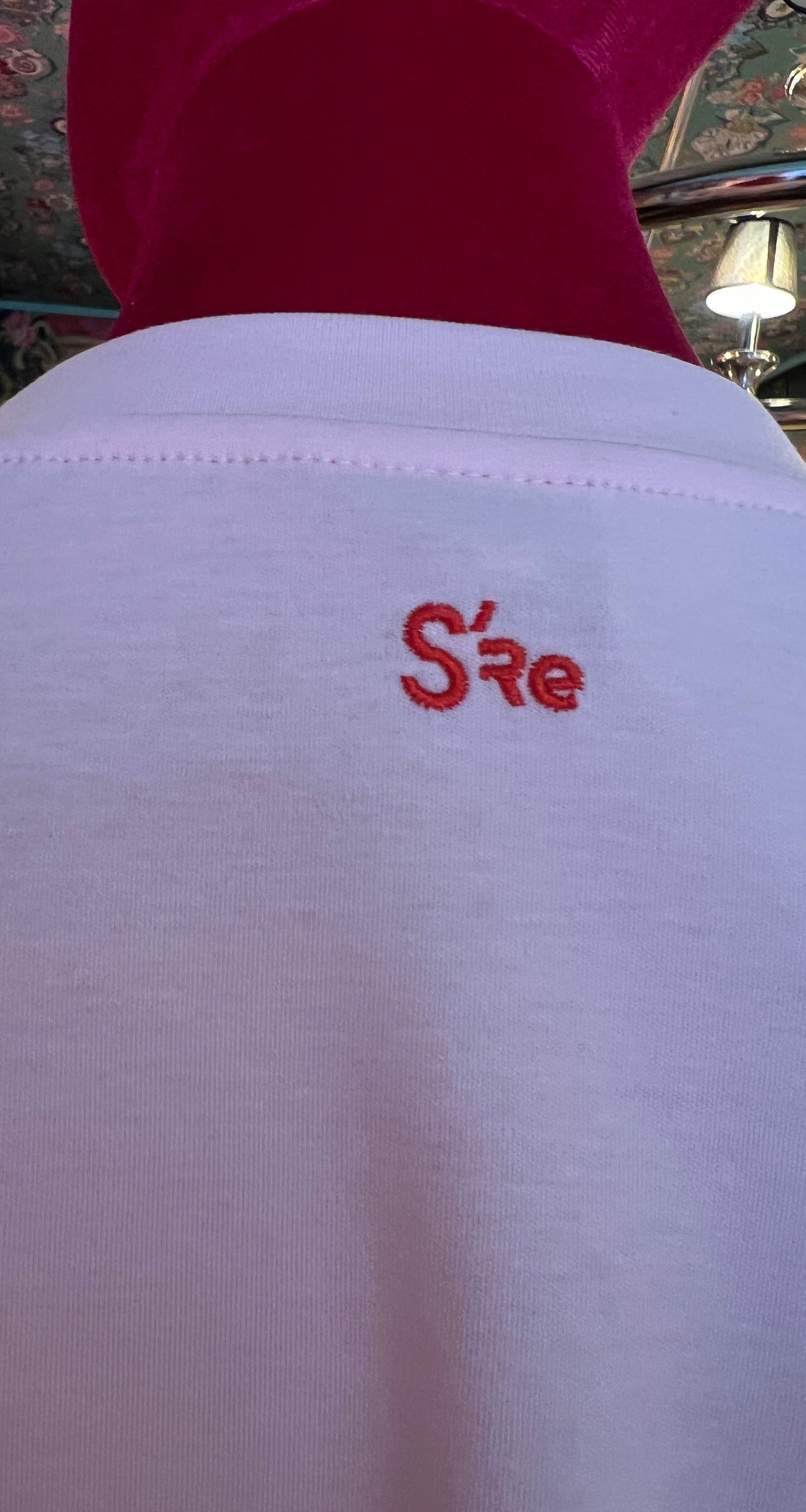 Sincere Paris t shirt senza maniche rosa con scritta “ w l amore !”