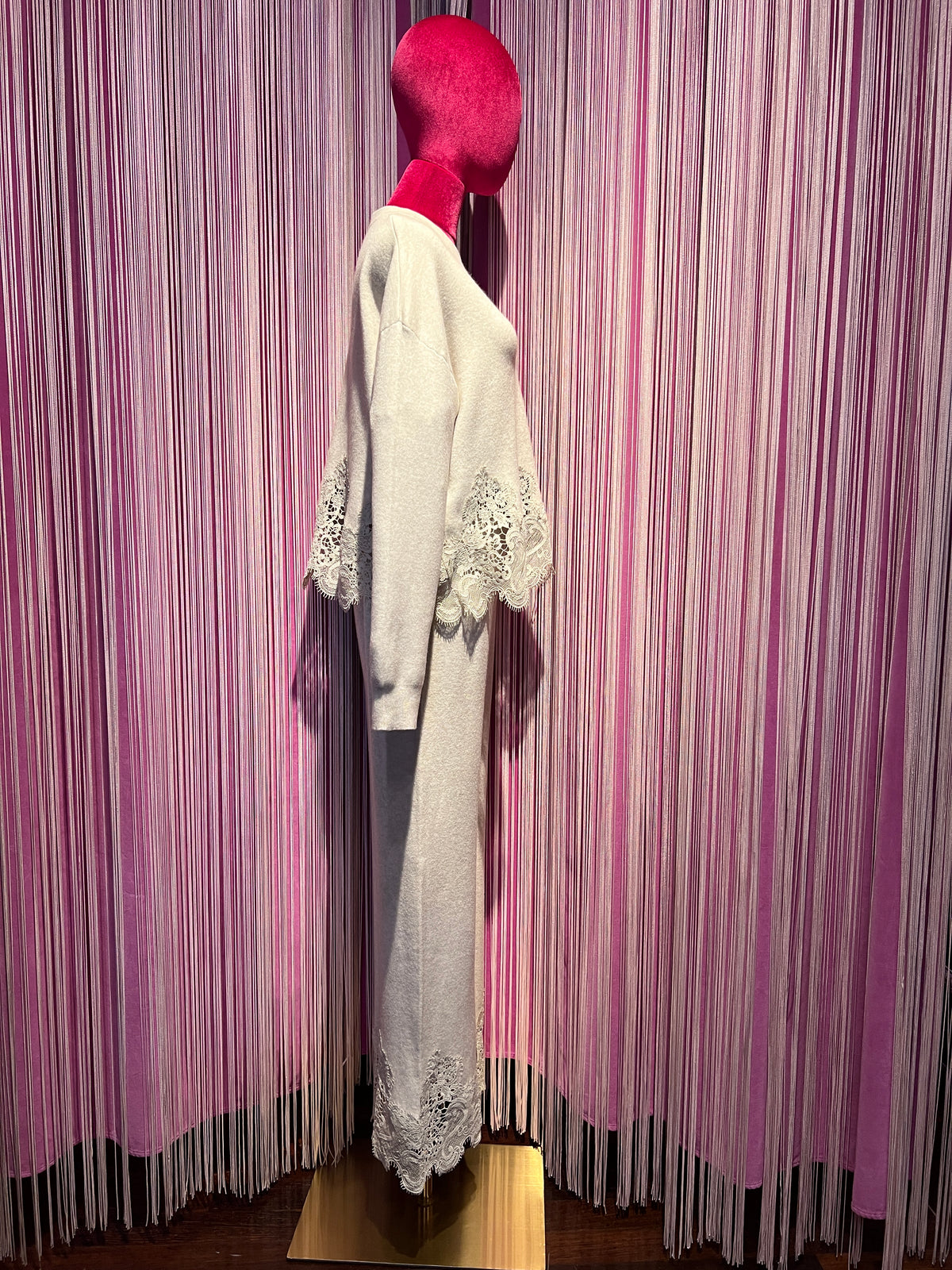 The room completo maglia e pantalone con pizzo beige