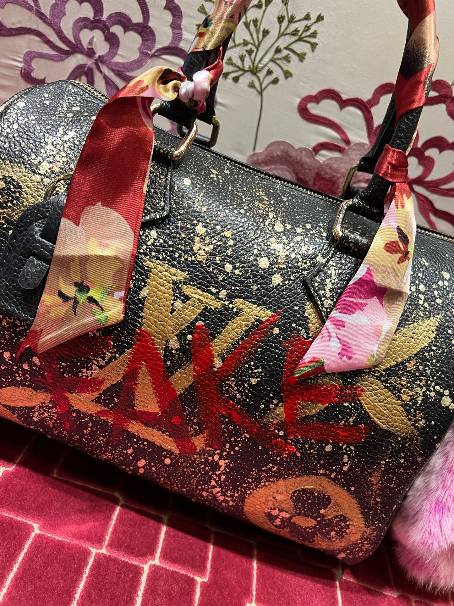 ABpink🩷borsa pelle con tracolla dipinta a mano charms coniglietto