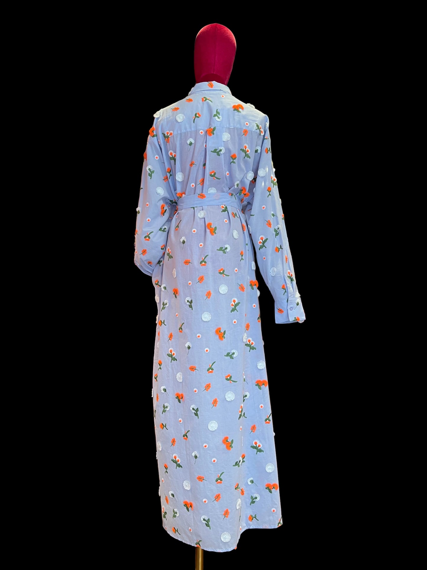 Essentiel antwerp abito chemisier celeste con decorazioni floreali in paillettes strass e perline arancione verdi