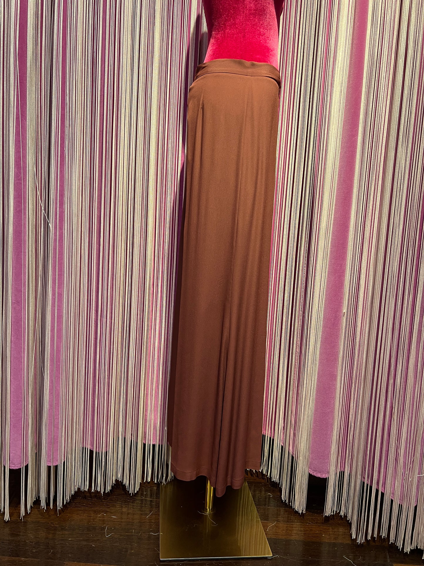 Semicouture pantalone a gamba ampia in crepe de chine barolo