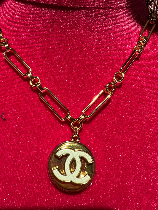 Minime  Paris collana catena oro pendente c bianche