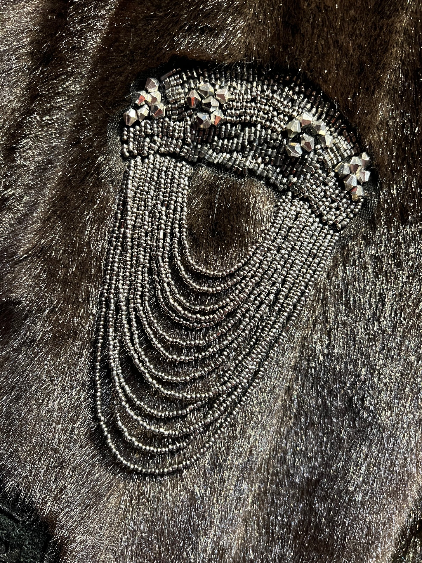 ABpink 🩷gilet eco visone con patch leopardo, patch cristalli e paillettes