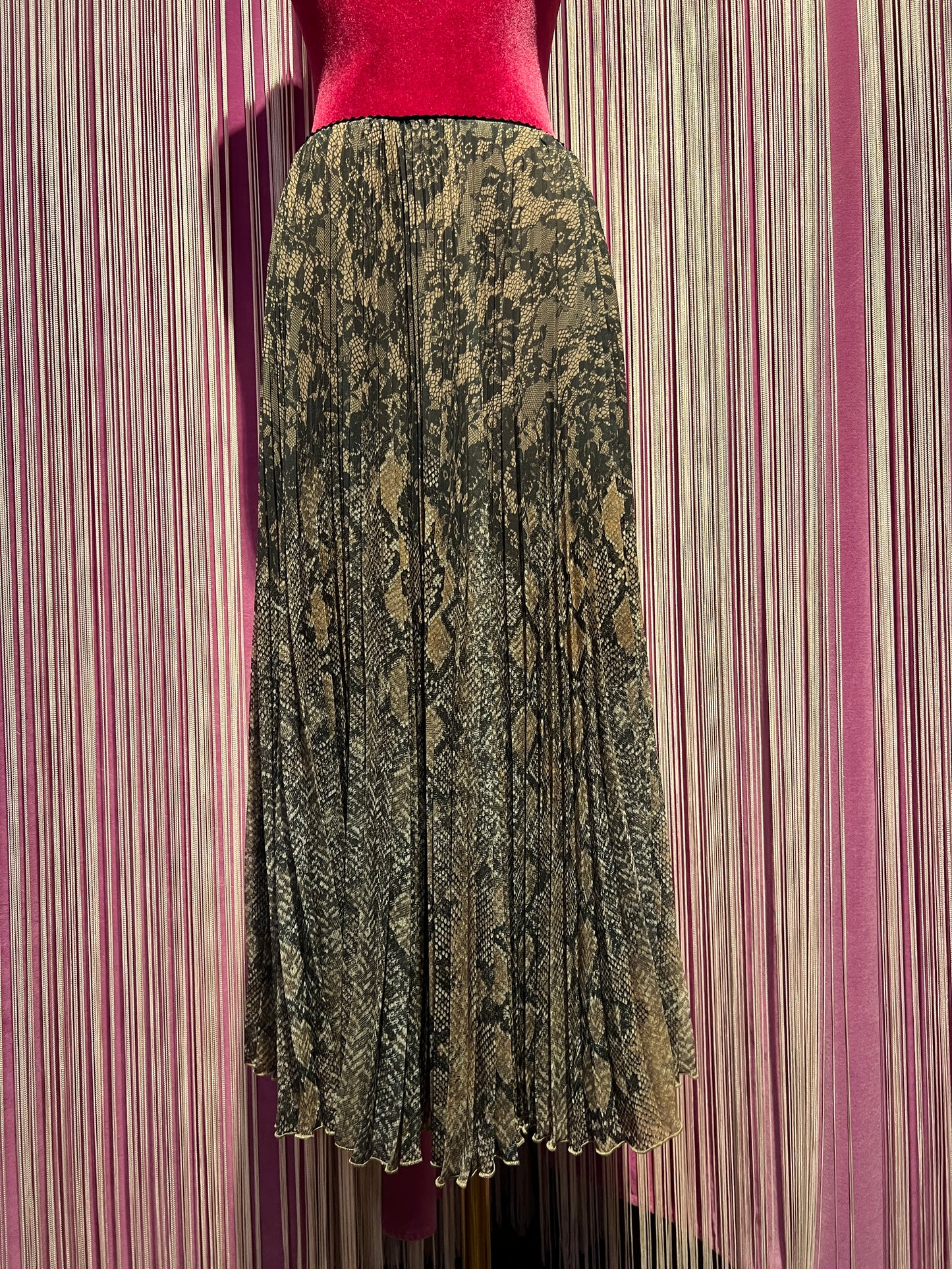Ermanno Scervino gonna plissettata in georgette stampa pizzo e animalier e vita elastica