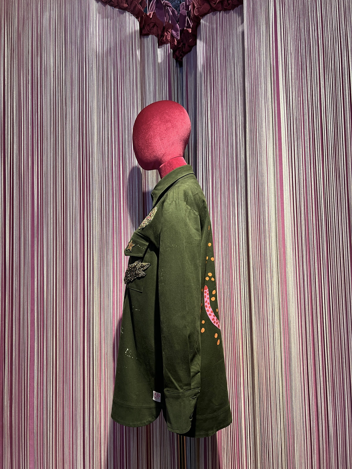 ABpink🩷 giacca Charlotte verde militare con patch stella paillettes gialla tigre fucsia sul retro vestibilita’ 40/44