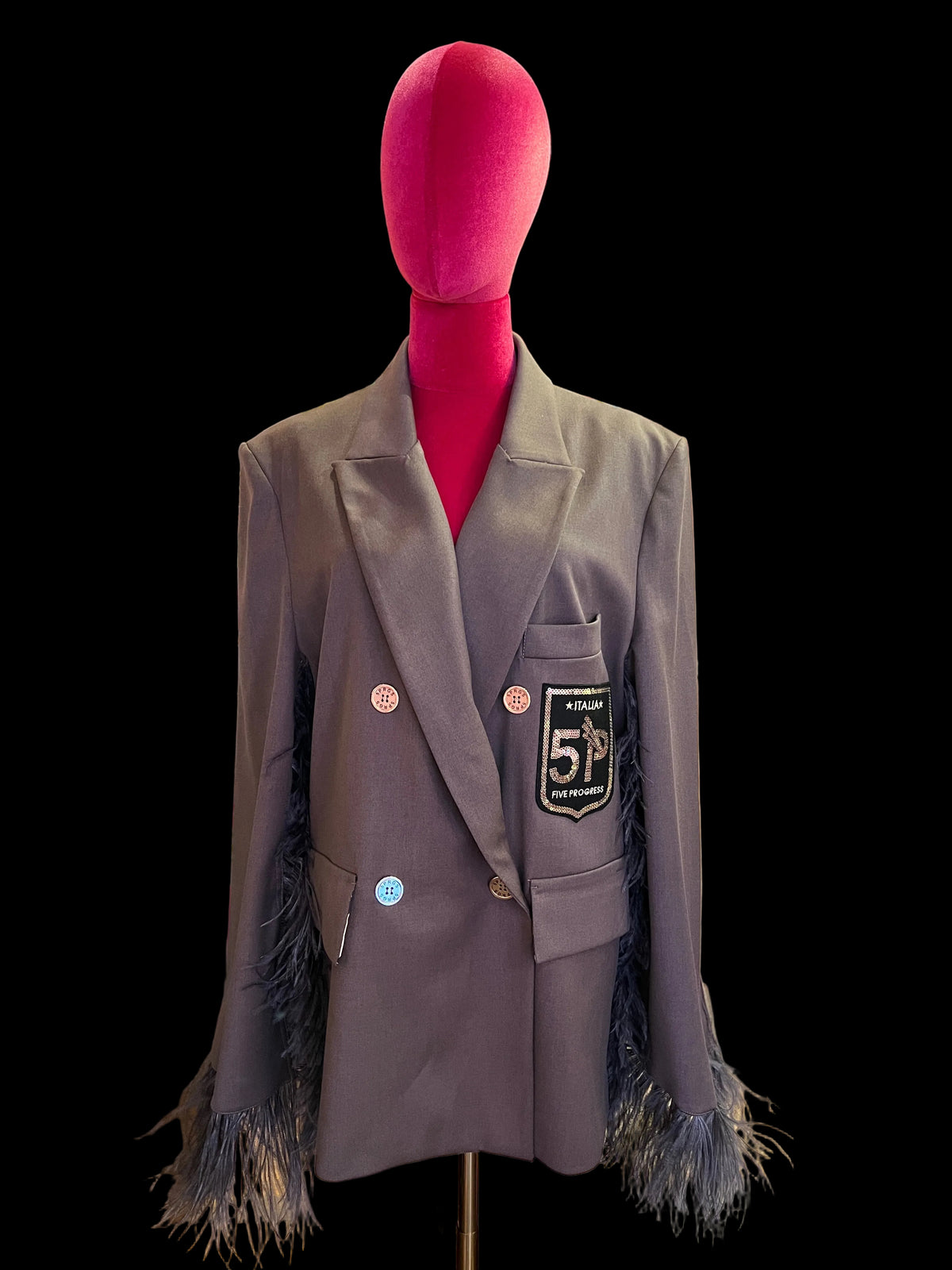 5 Progress giacca doppiopetto  con maniche a kimono con marabou patch sul dietro