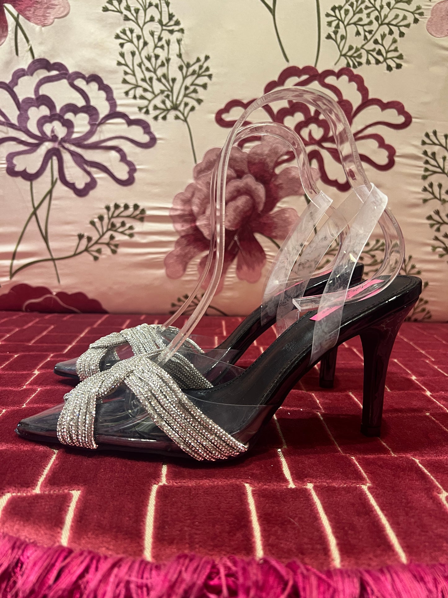 Love & roses scarpe Slingback con incrocio cristalli e pvc