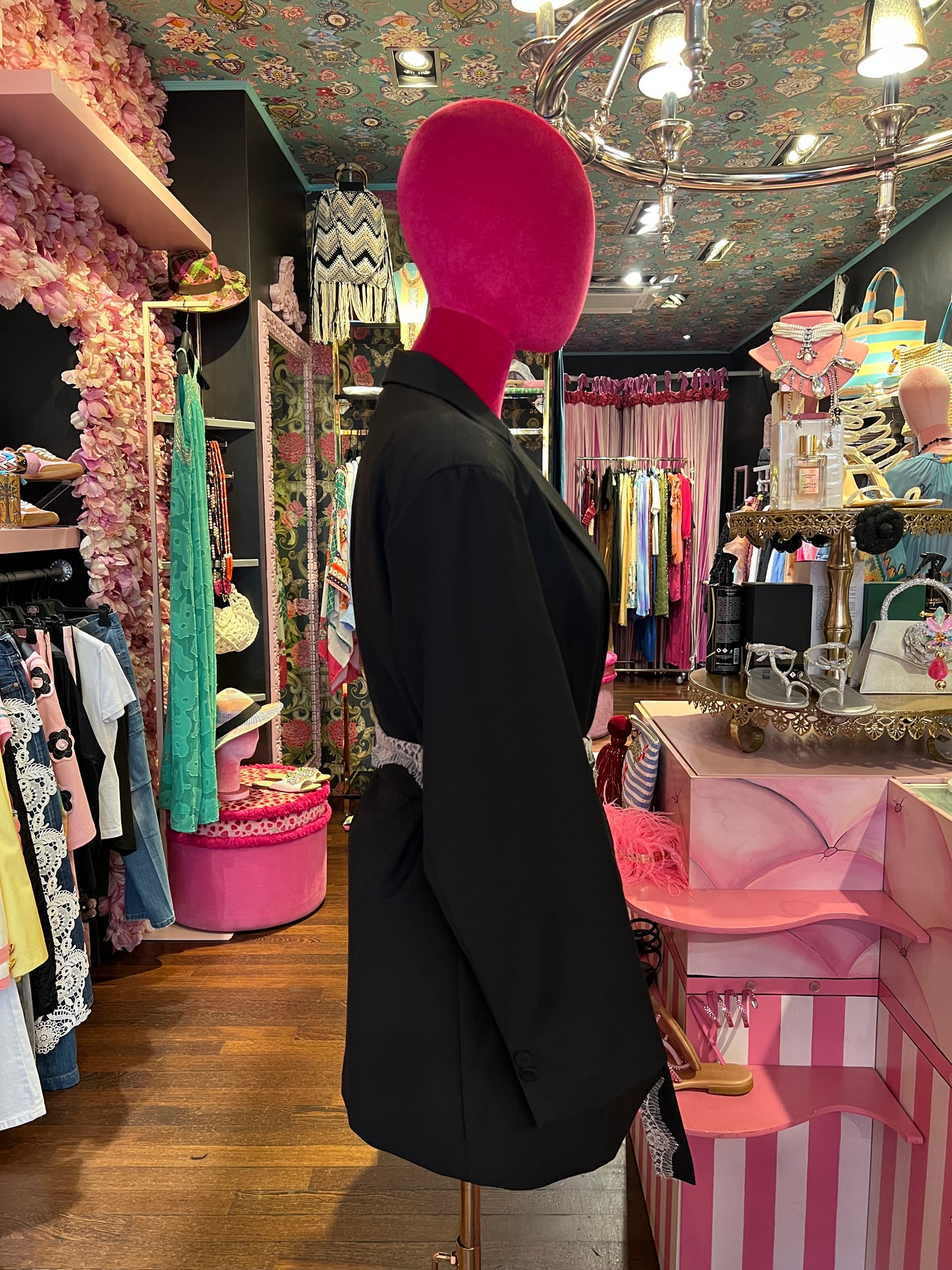 Pink memories giacca over nera con cintura pizzo