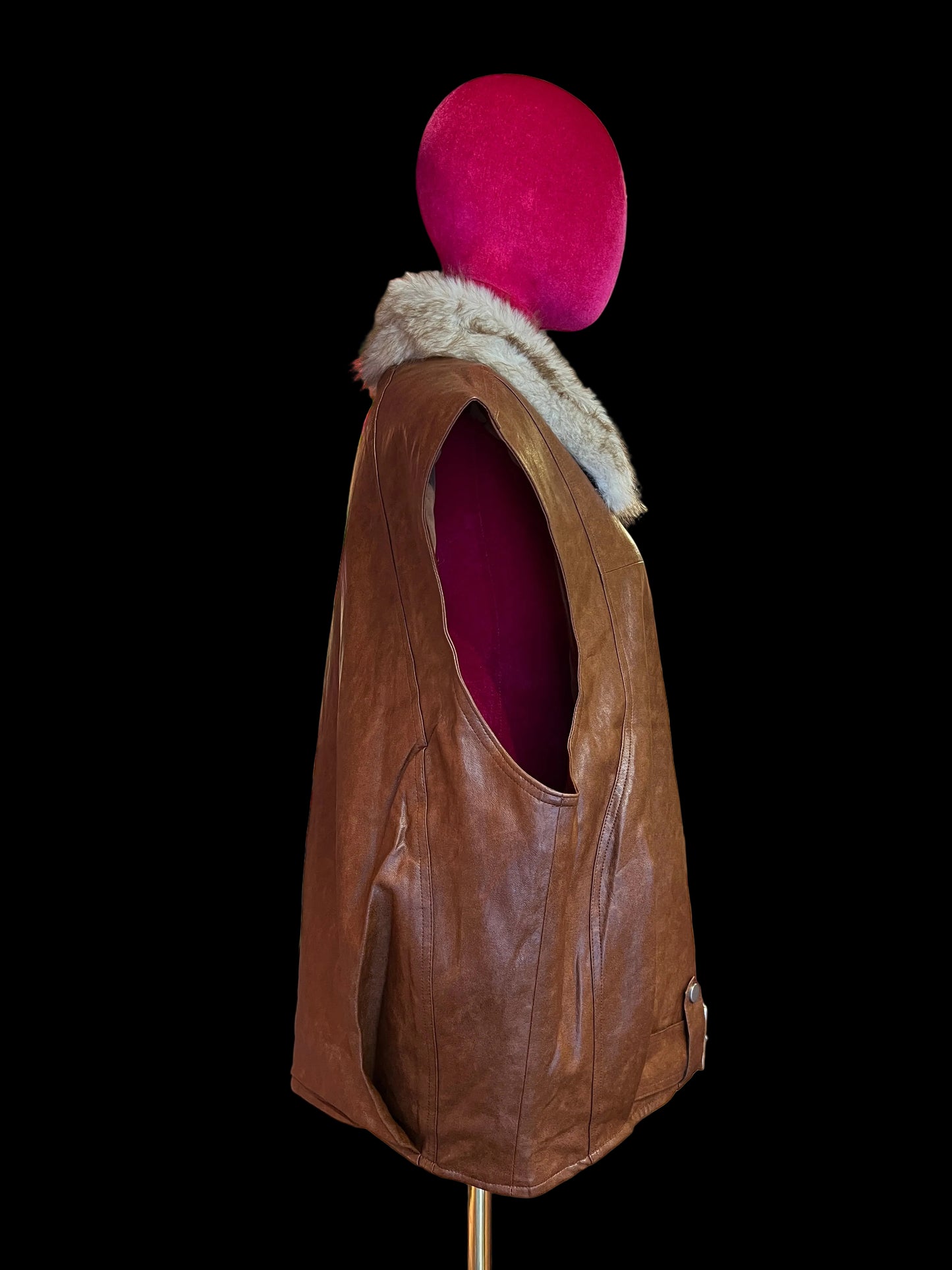 Mon amour Paris gilet ecopelle color cuoio con collo ecopelliccia rimovibile