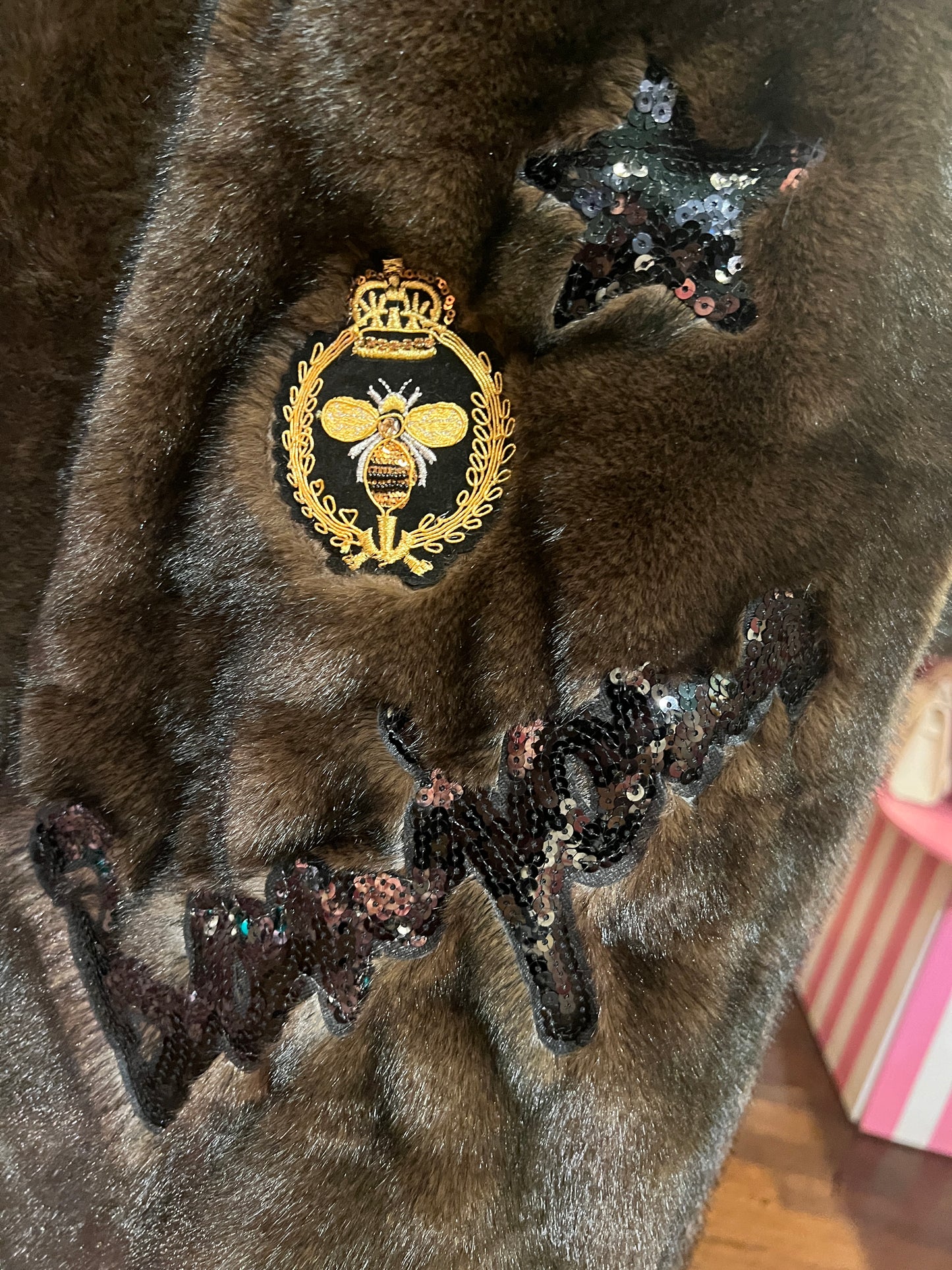 ABpink🩷 eco visone marrone con patch teddy