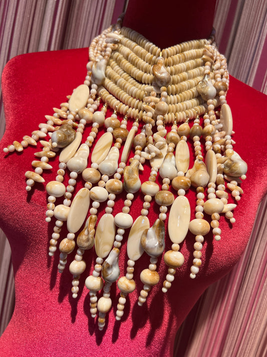 Choker pietre beige e panna