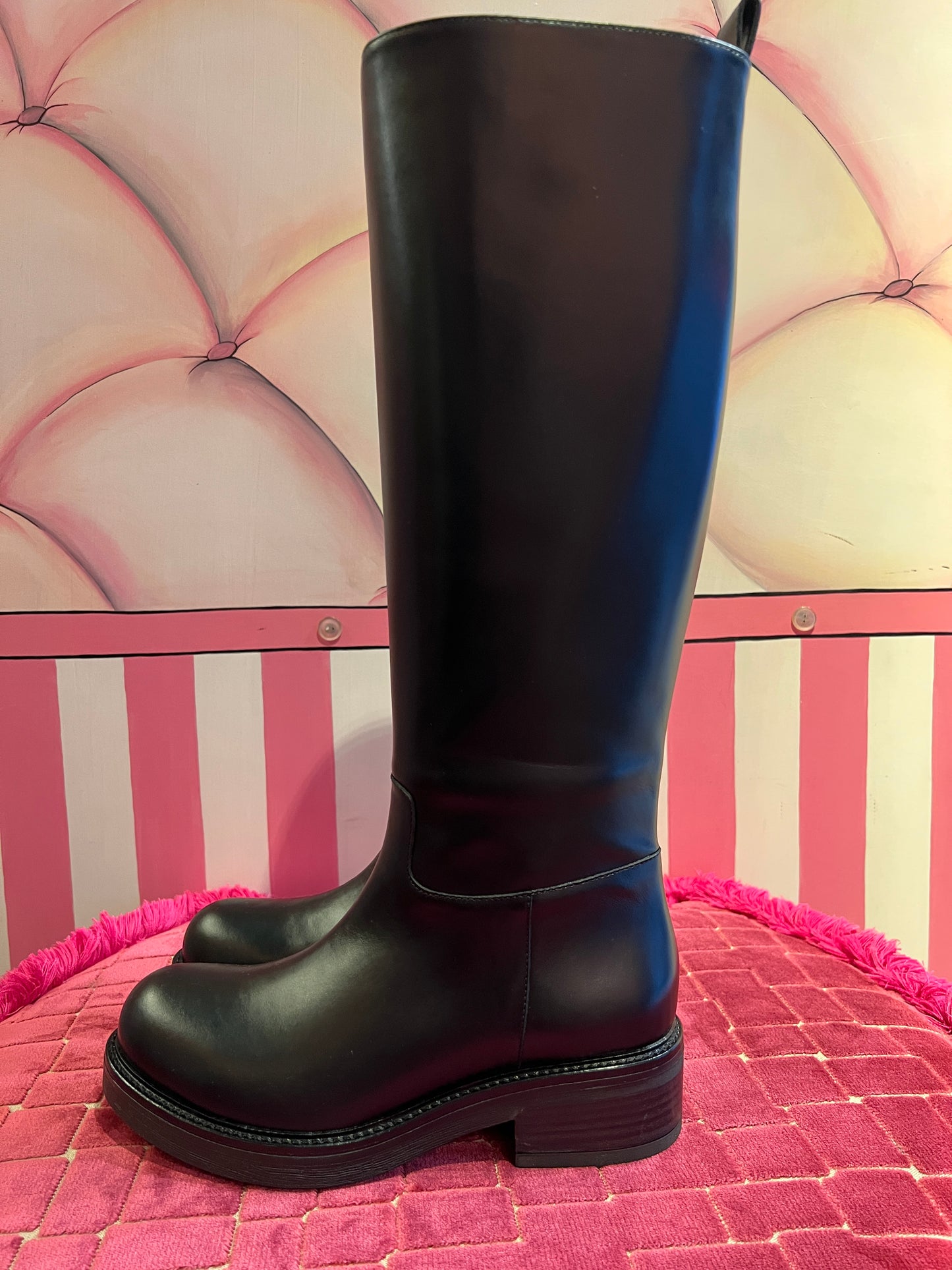 Semicouture stivale nero in pelle con suola in gomma