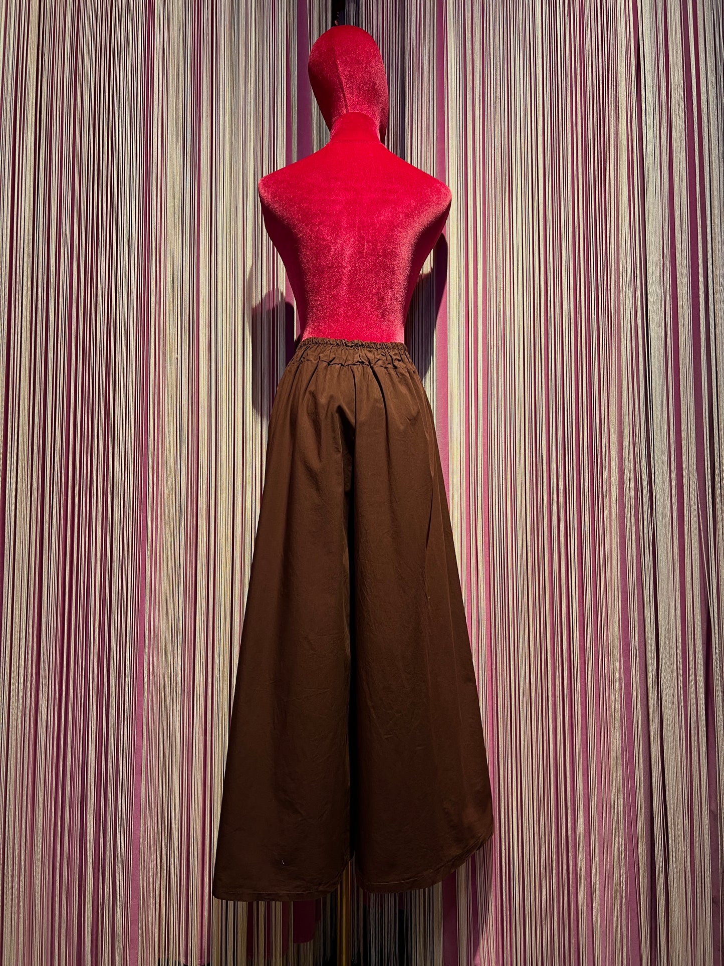 Mon amour Paris completo burgundy camicia righe con cristalli e pantalone gamba ampia e vita con elastico