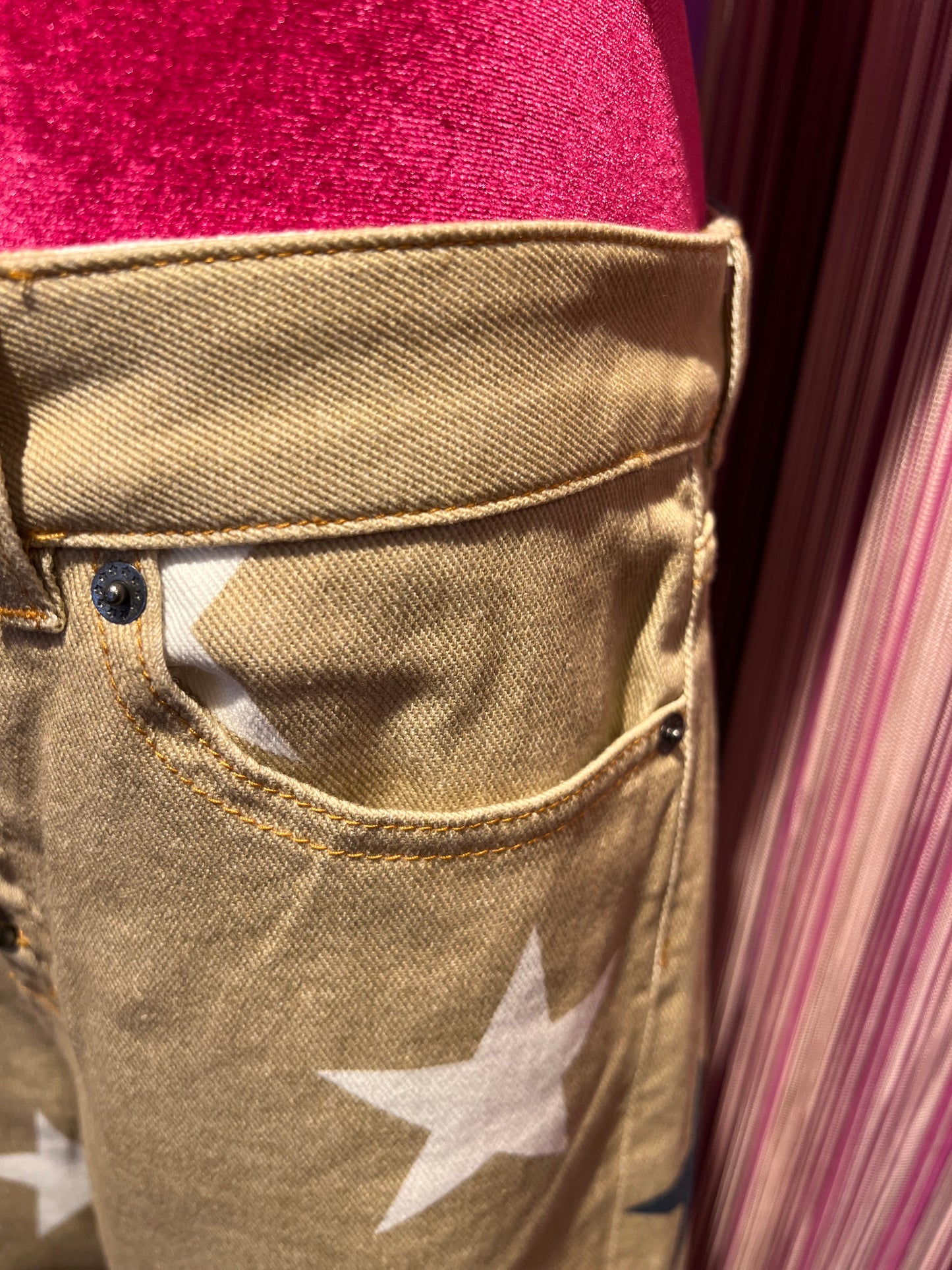 Rossano Perini jeans loose beige con stelle multicolor