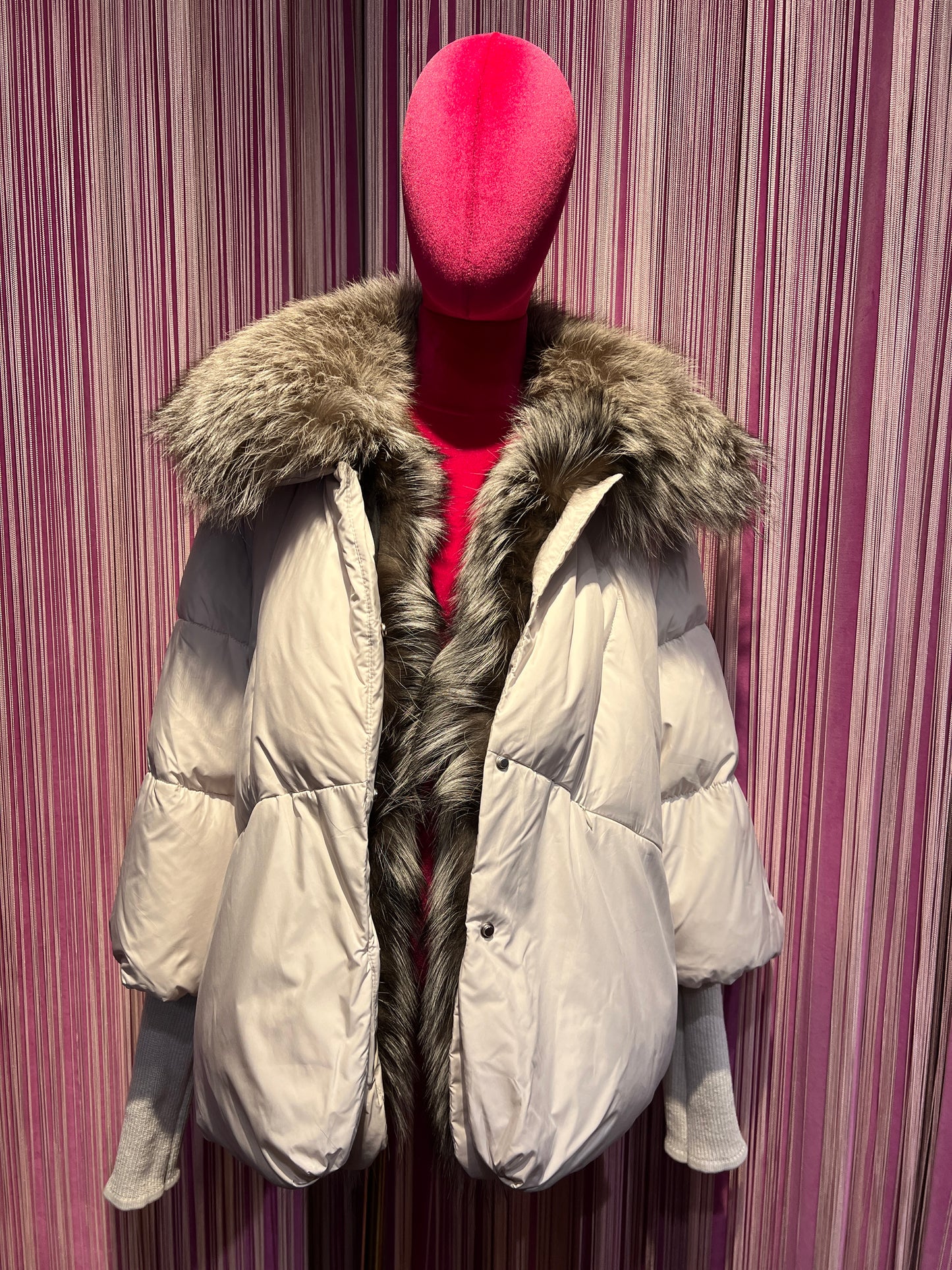 The room piumino con piume d’oca collo in pelliccia rimovibile