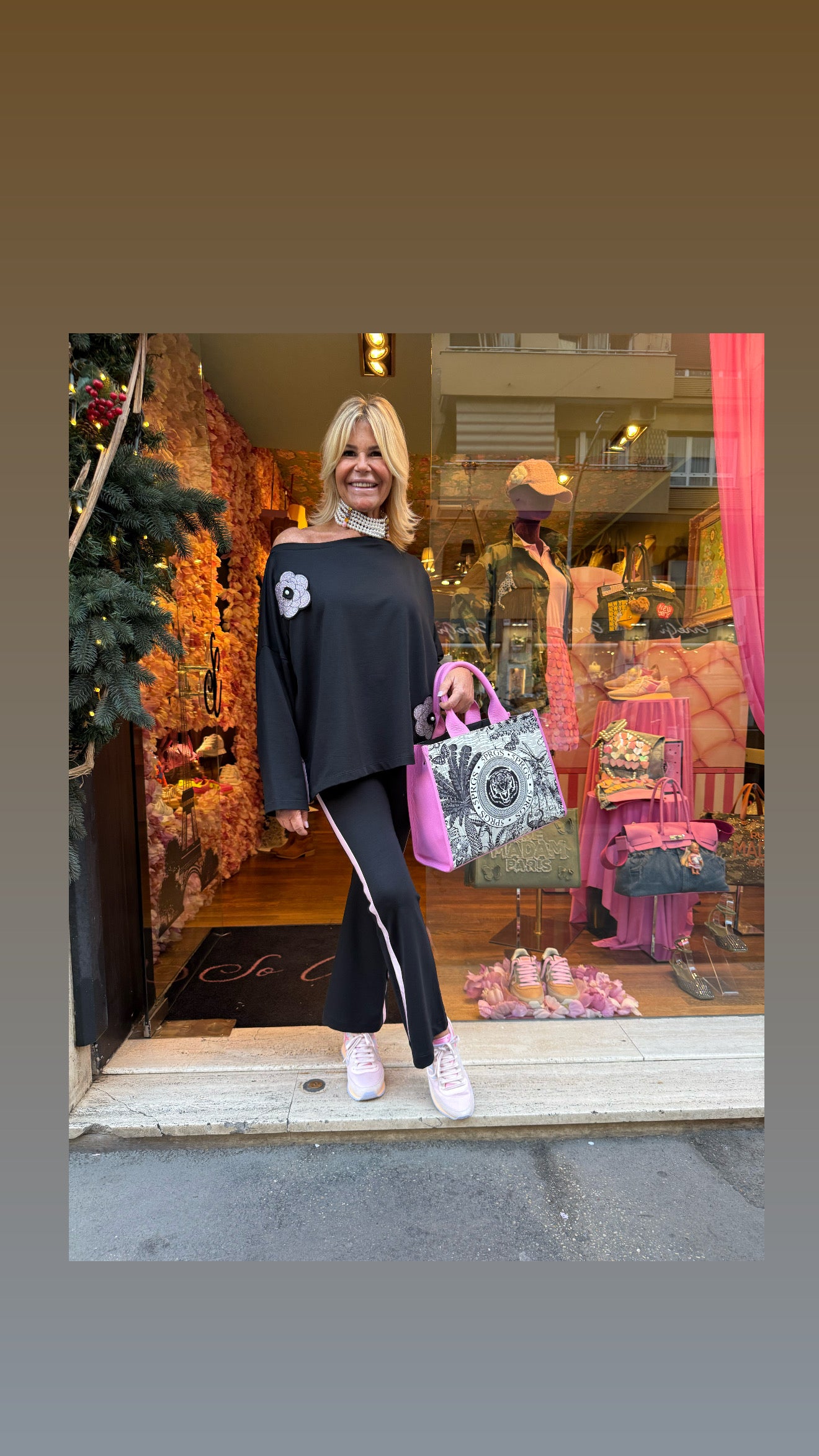 Clo’h -50% di sconto tuta completa felpa e pantalone a zampetta camelia glitter nera e rosa