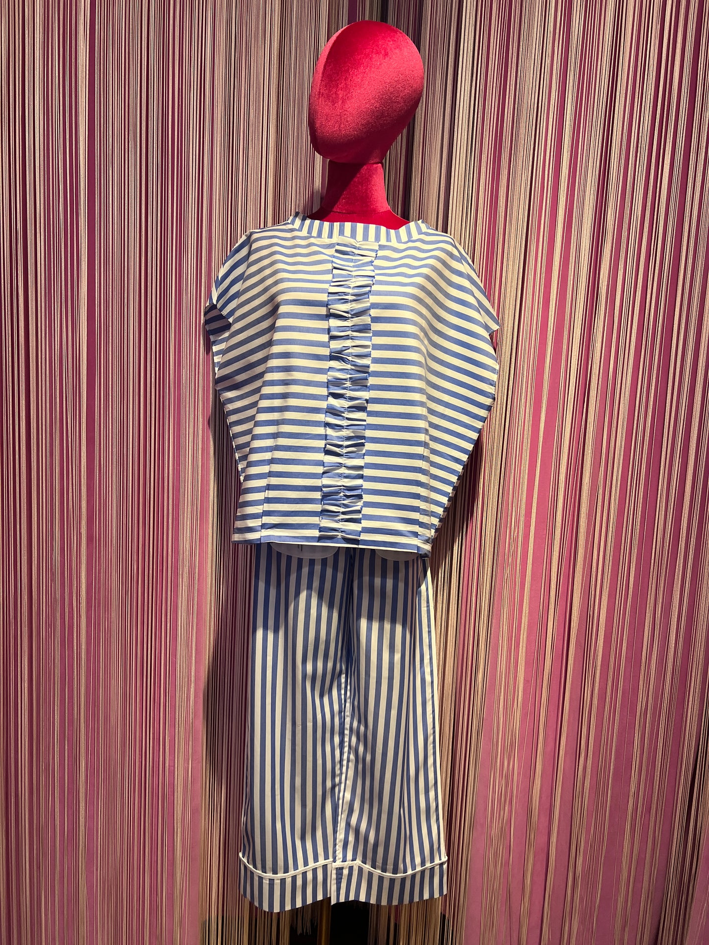 Miki Thumb completo blusa e pantalone a righe azzurro e bianco