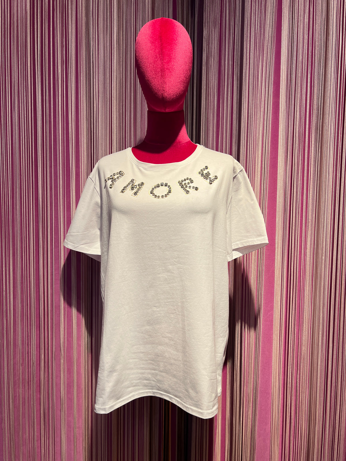 Mon amour Paris  t shirt mezza manica bianca con scritta “ Amore” con cristalli
