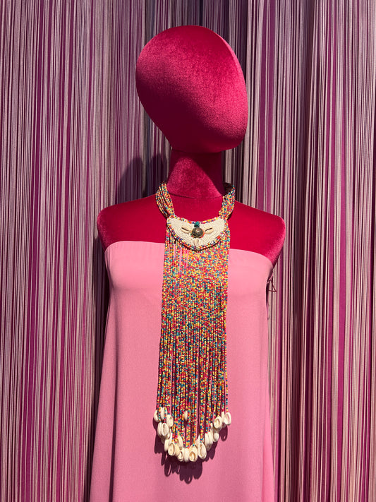 Collana maxi frange di perline multicolor e conchiglie