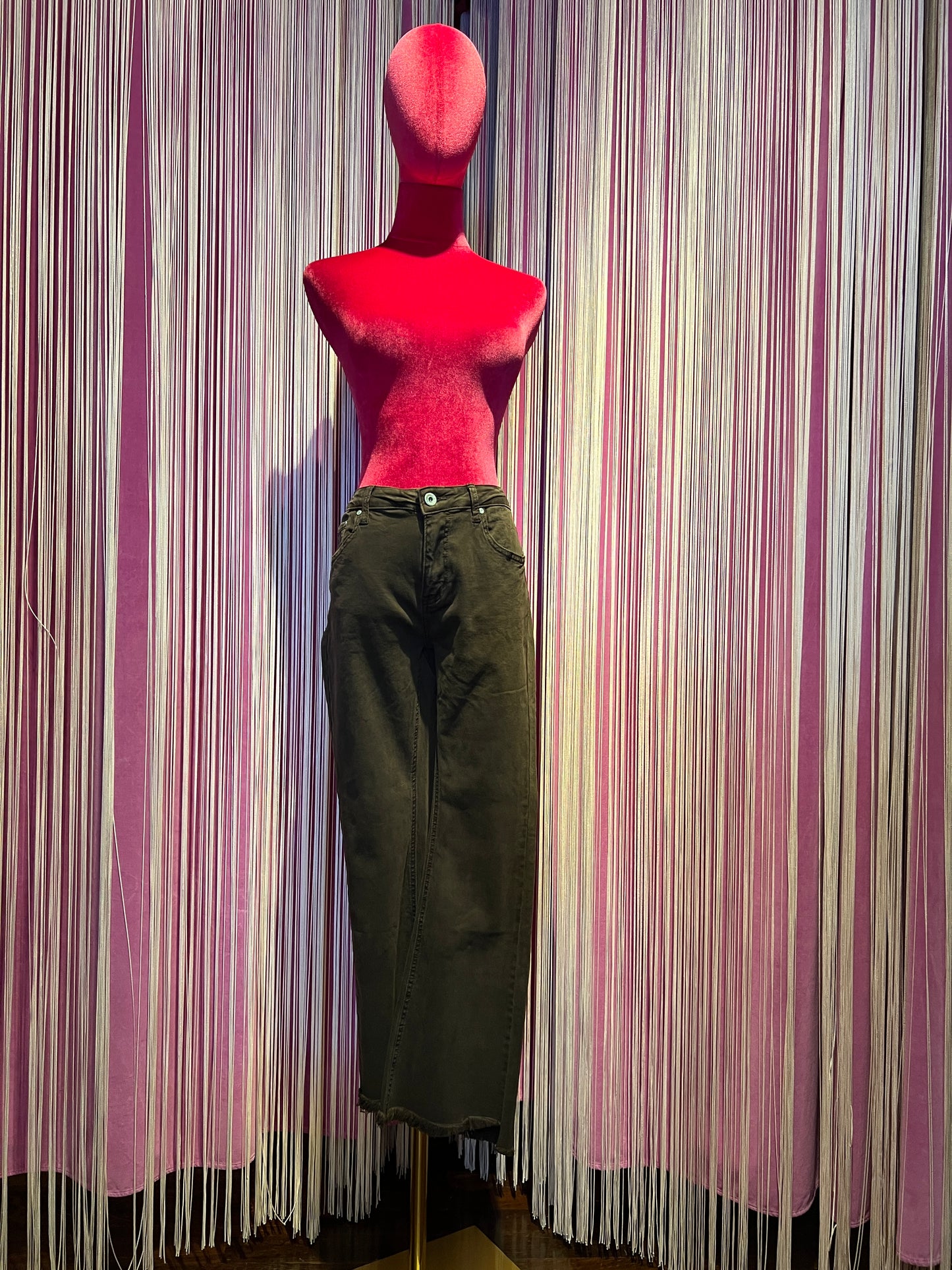 Mon amour Paris pantalone 5 tasche cotone elasticizzato sfrangiato a zampetta marrone