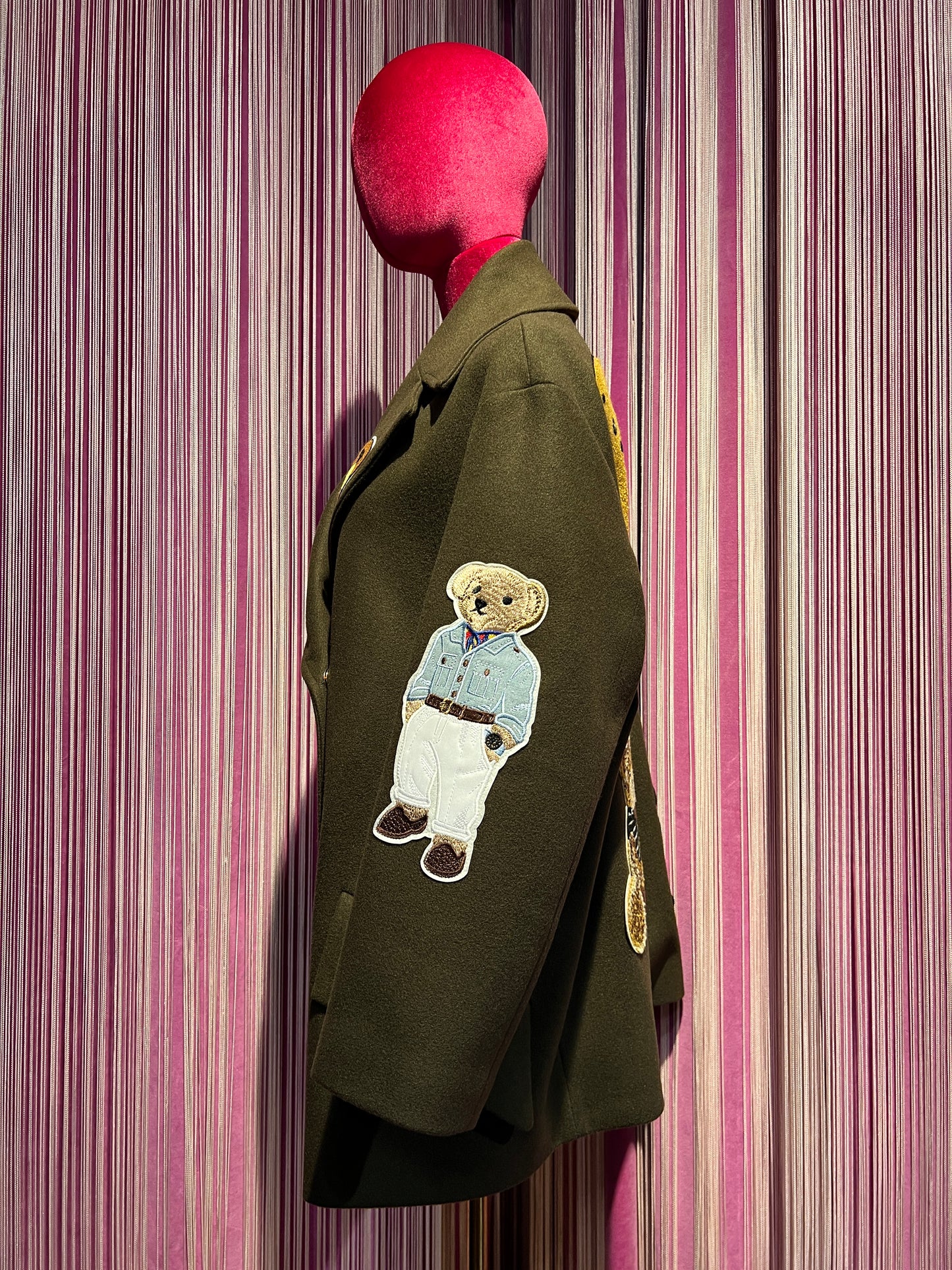 Caban Romantic luxury cost giacca / cappotto verde militare oversize doppiopetto con patch orsetti