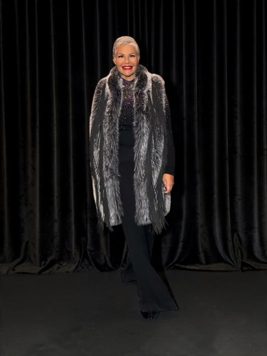 Uncommon gilet di simil pelliccia con frange nero e bianco vestibilita’ over
