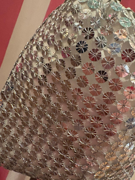 Isabelle Blanche Paris pochette in paillettes argento