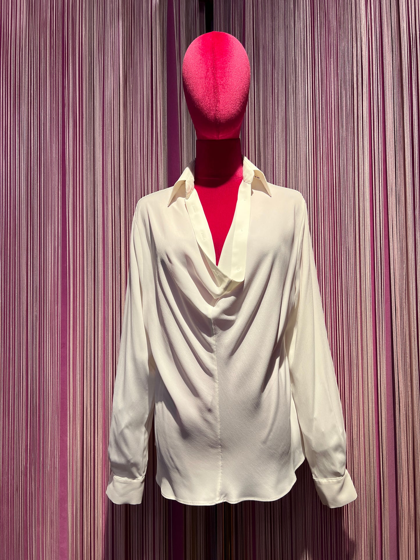 Semicouture camicia burro in crepe de chine con collo drappeggiato