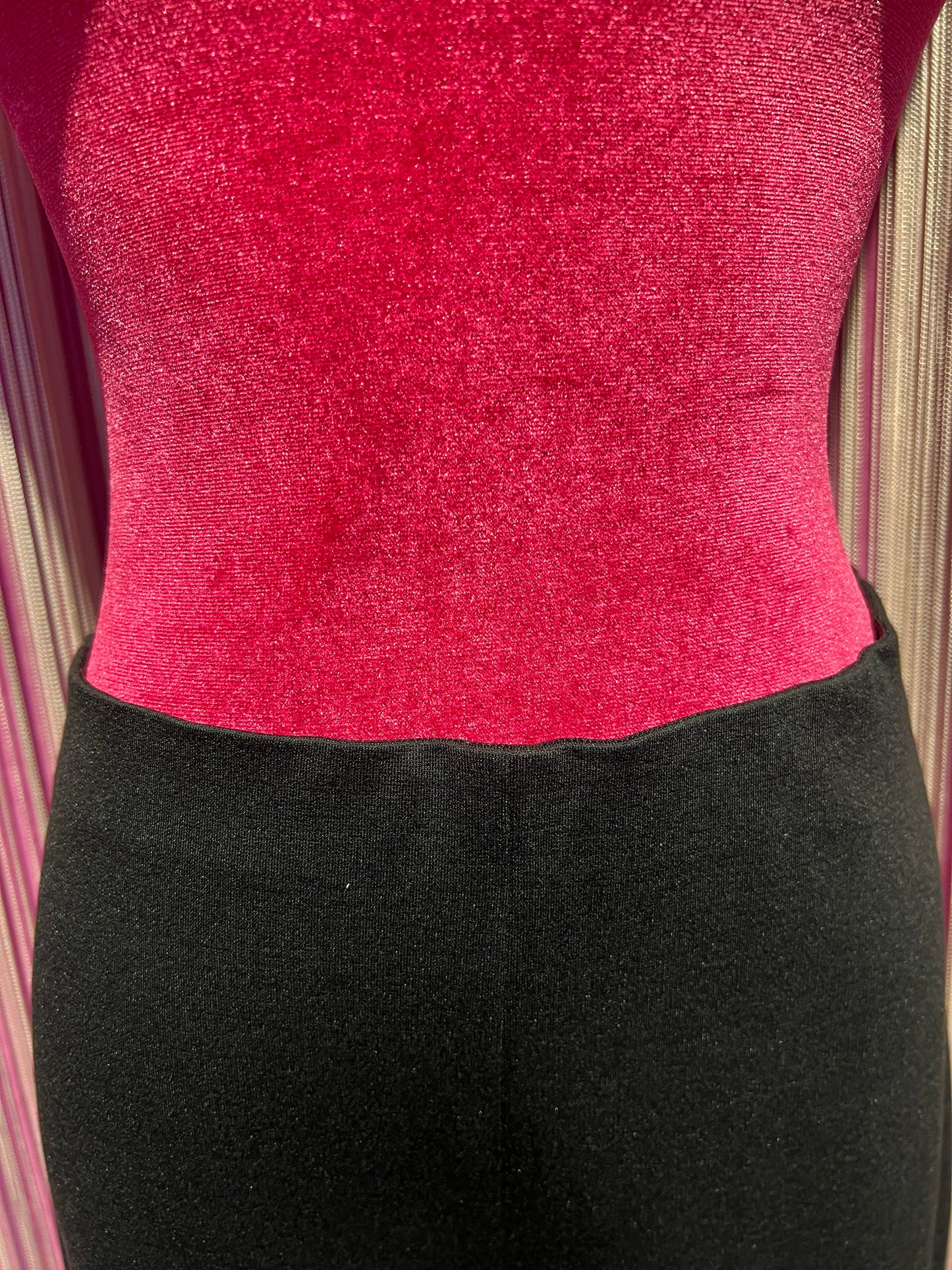 SU official pantalone nero elasticizzato con elastico in vita