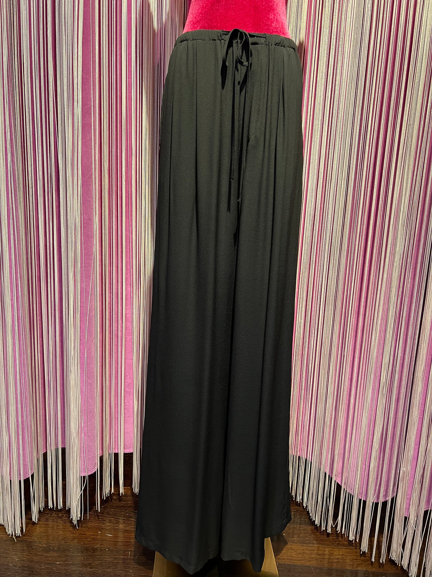 SU official pantalone morbido con elastico e laccetto in vita cioccolato