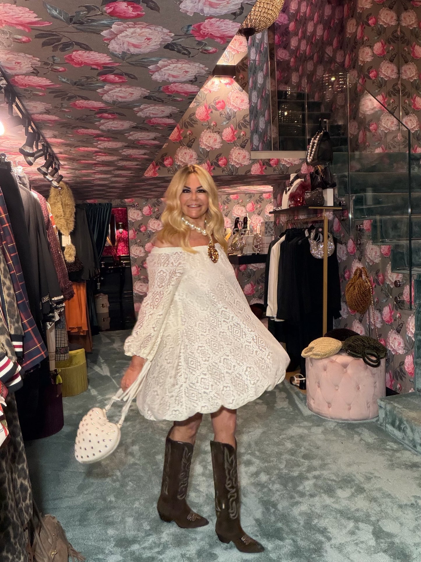 Mon amour Paris abito pizzo panna scollo Bardot con cinta in vita