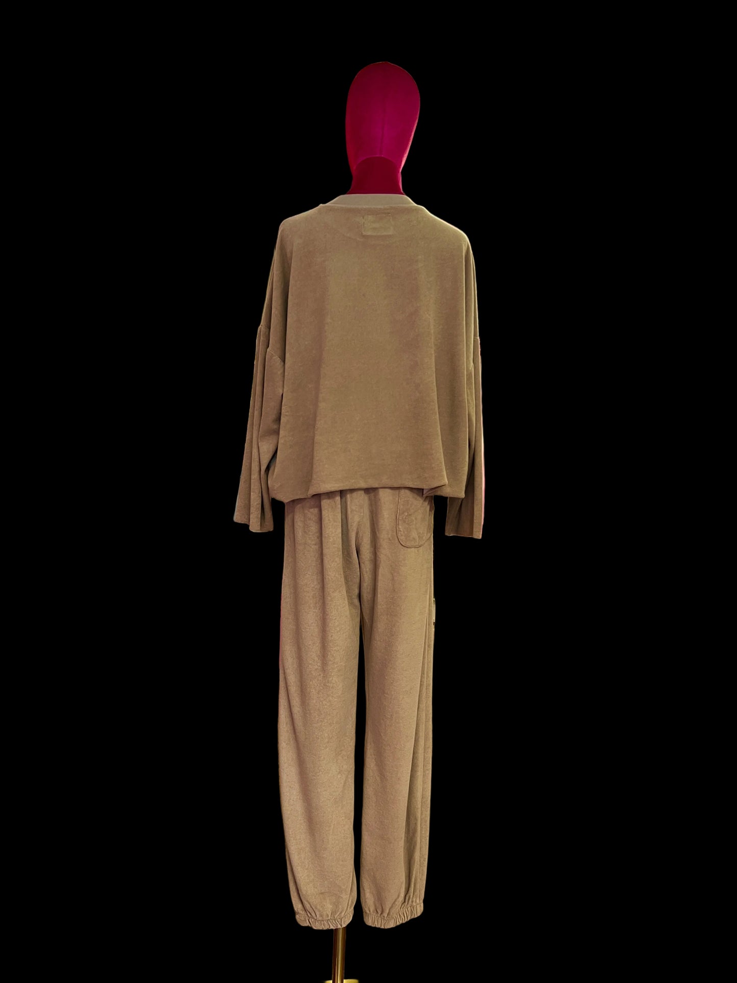 Pink memories completo in spugna felpa con applicazioni fiori paillettes e pantalone jogger con elastico in vita cammello