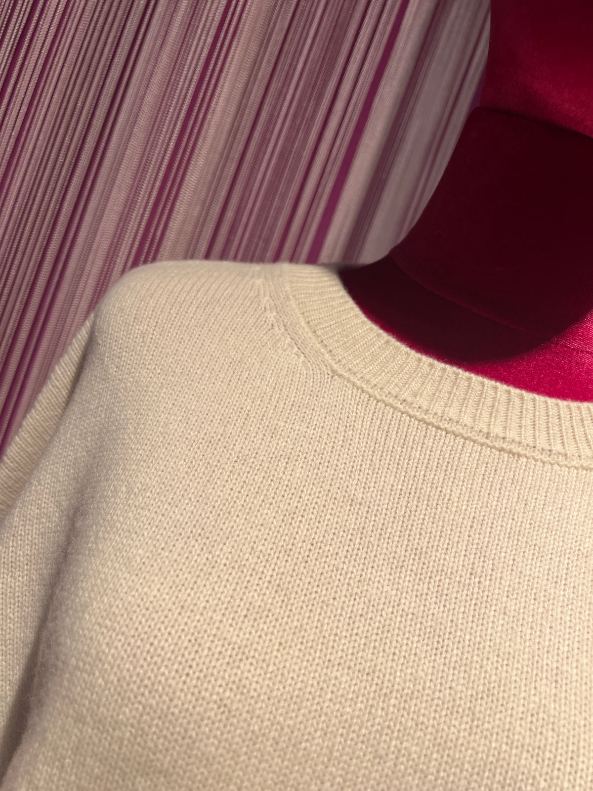 SU official maglia misto lana con frange laterali color latte