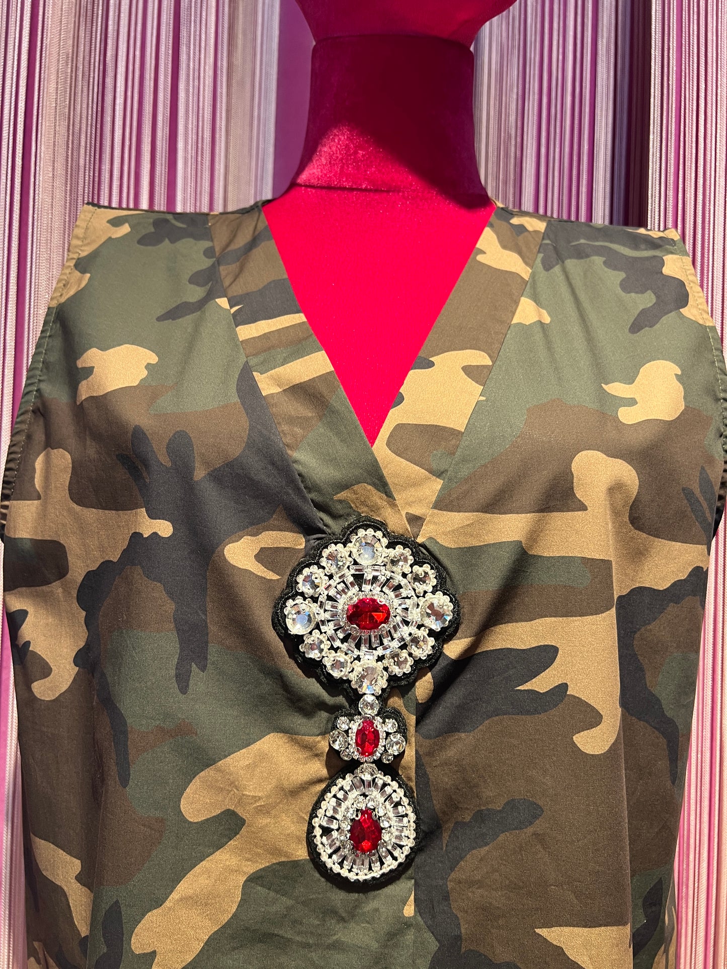 Mon amour Paris completo top e bermuda camouflage con applicazione