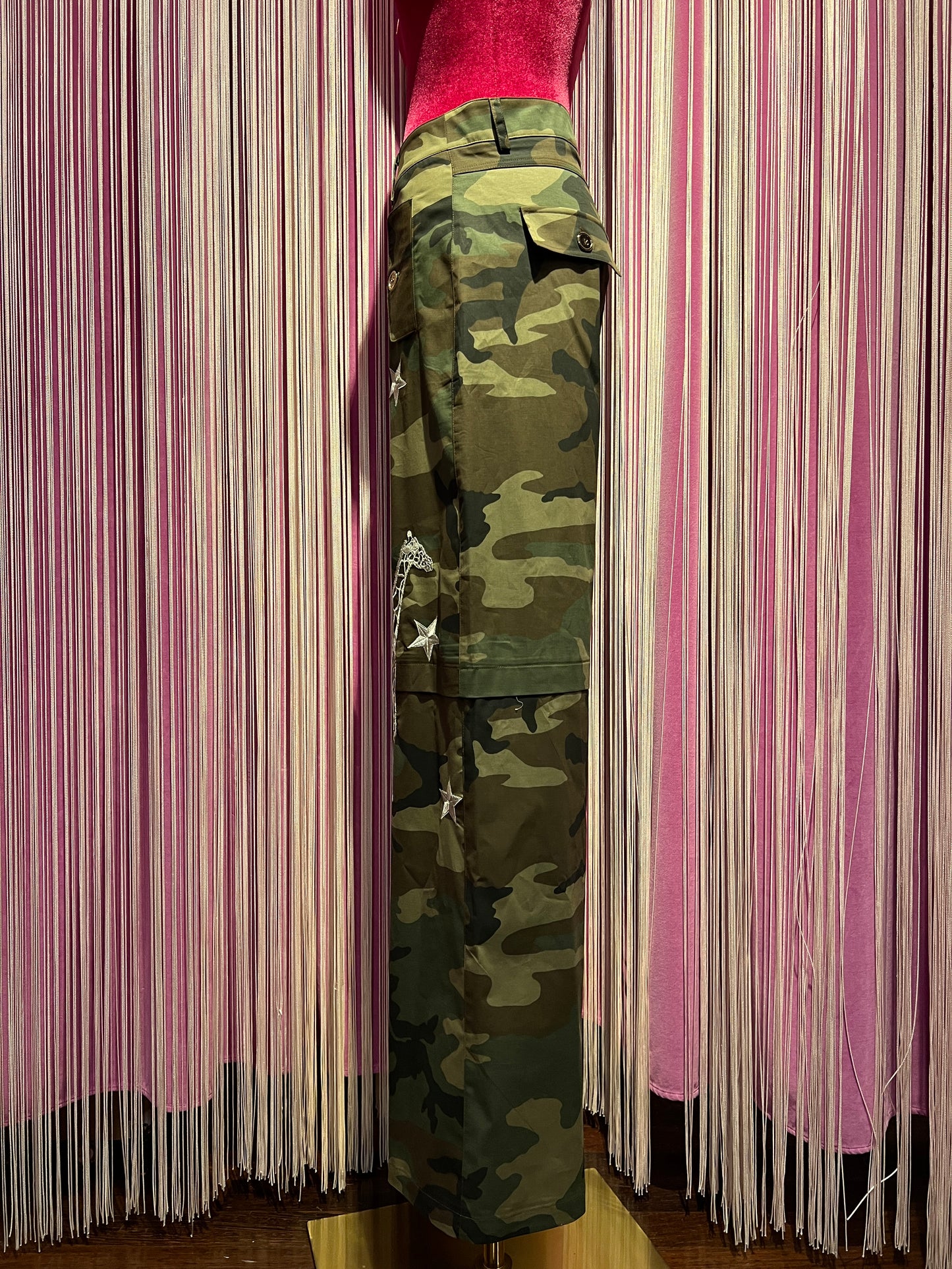 5 Progress pantalone cargo camouflage con ricami tattoo