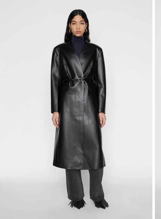 Isabelle Blanche Paris cappotto lungo in ecopelle con cintura