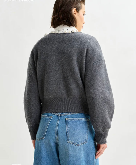 Essentiel antwerp cardigan grigio decorato con perle Ideas