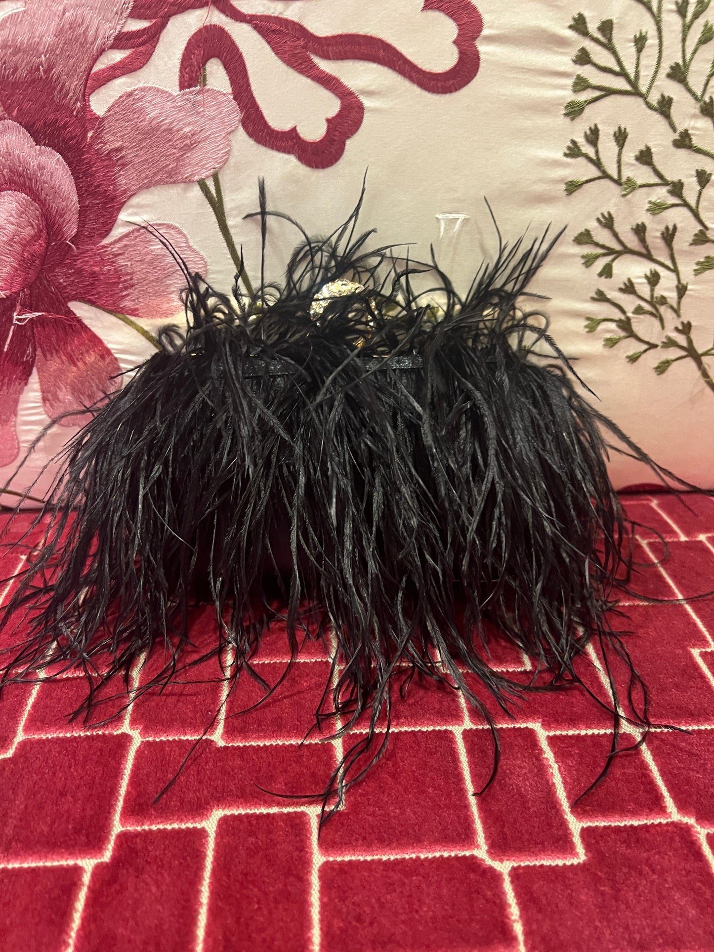 Clutch marabu nera con tracollina