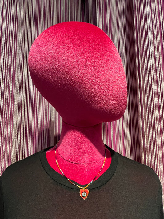 Collana girocollo perline e cuore rosso pelle e velluto