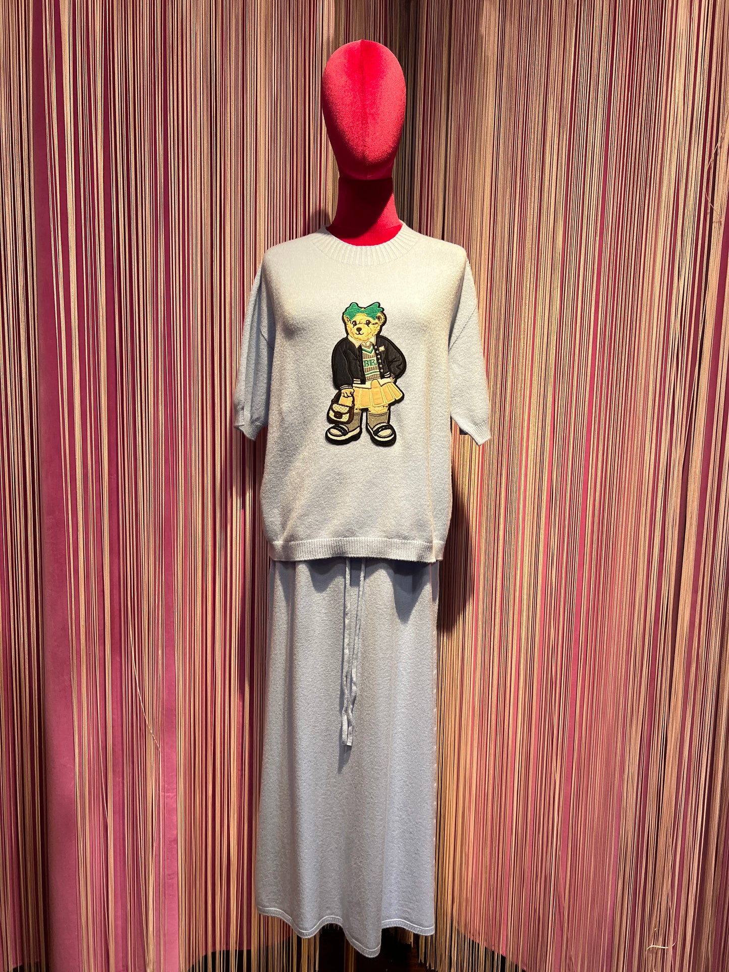 Love & roses completo celeste con patch maglia e gonna