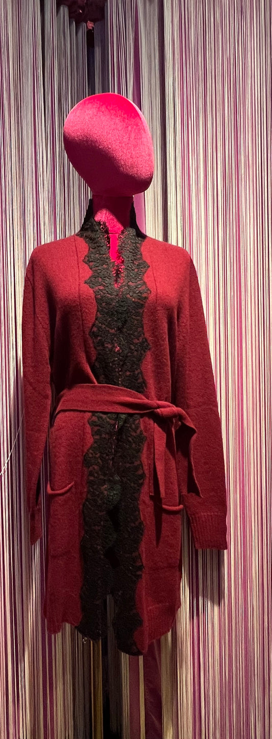 Pink memories cardigan in cachemire con cintura e pizzo bordeaux