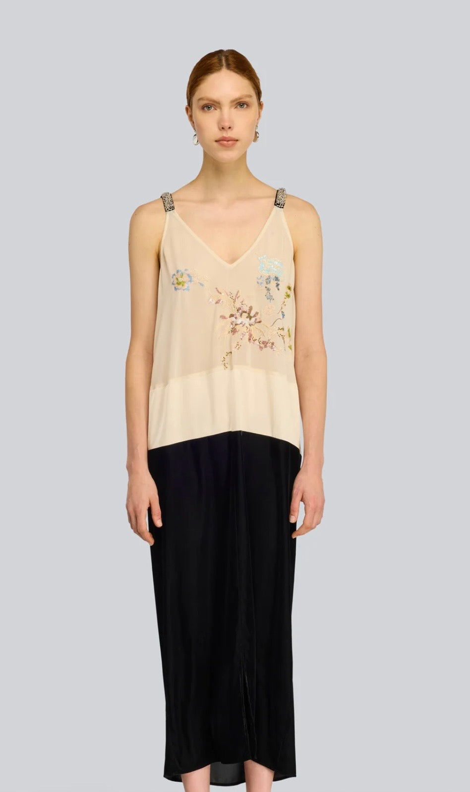 Semicouture abito in georgette ricamato nella parte superiore gonna in velluto nera