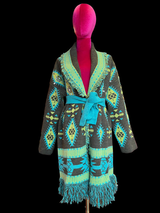 Colour market cardigan jacquard con cinta turchese, strass e frange verde militare e turchese