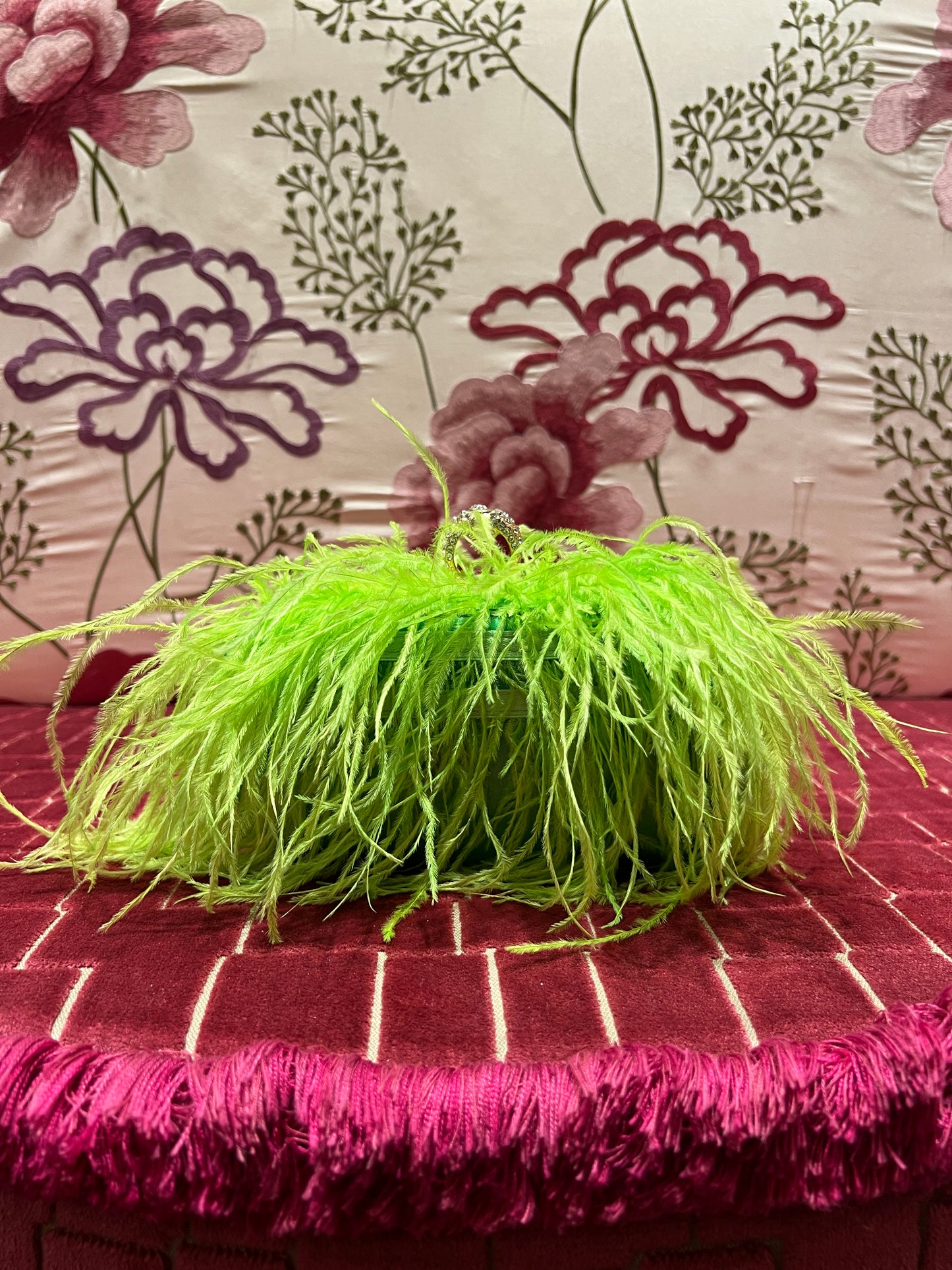 Clutch marabu con tracollina verde