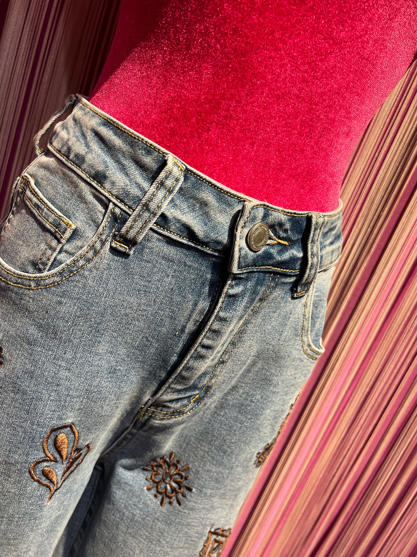 Love & roses jeans a zampa disegno cachemire
