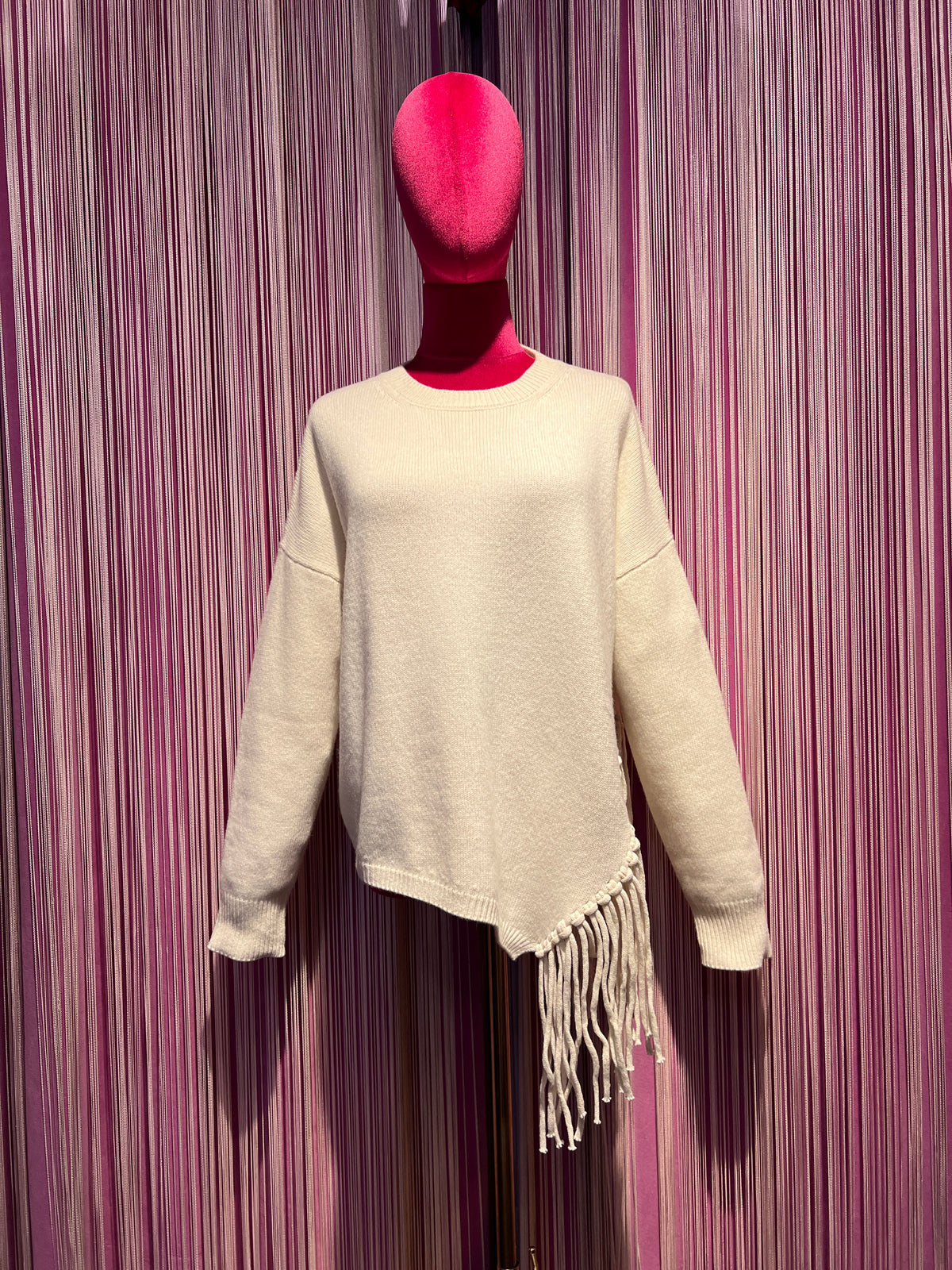 SU official maglia girocollo colore latte  con frange fianco