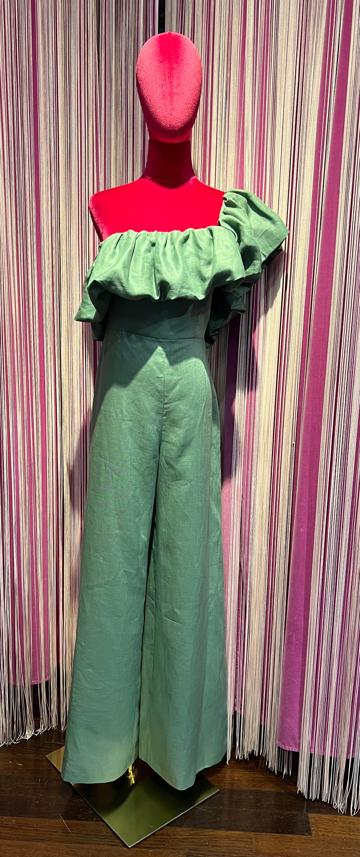 Silence Limited sconto -50% jumpsuit di lino monospalla con volant