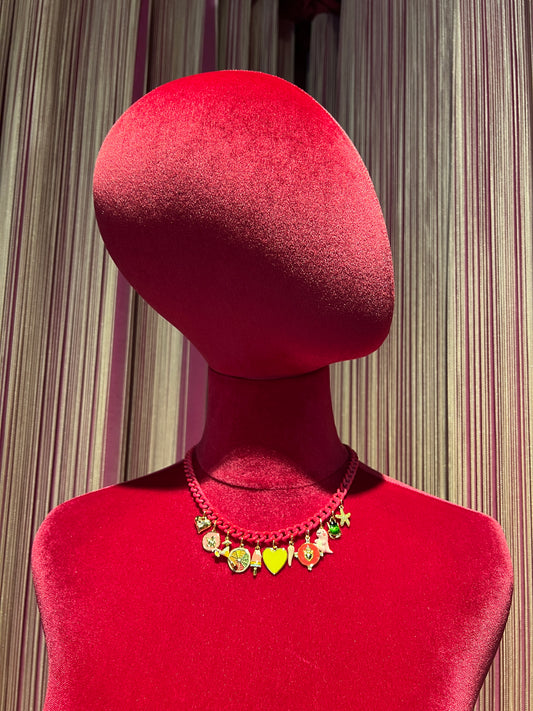 Principessa glam collana girocollo catena colorata fucsia con charms cuore sacro cuore giallo gelato