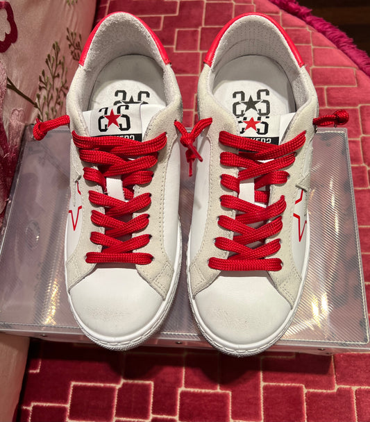 2 Star collection sneakers vera pelle bianca stella grigia e rossa