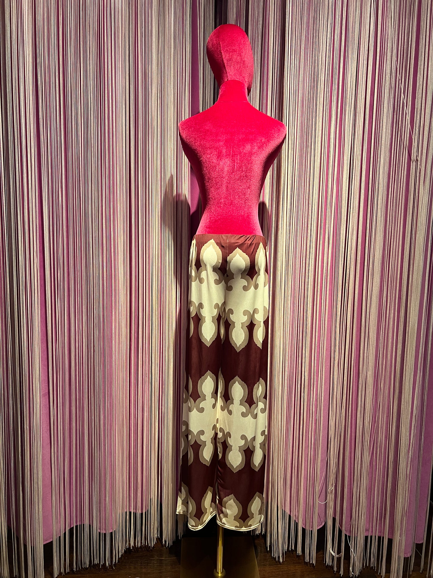 Mon amour Paris completo top e pantalone in viscosa fantasia burgundi avorio e beige
